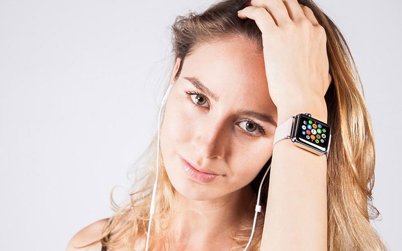 Free-Collection-of-Girl-with-Apple-Watch-Mockups