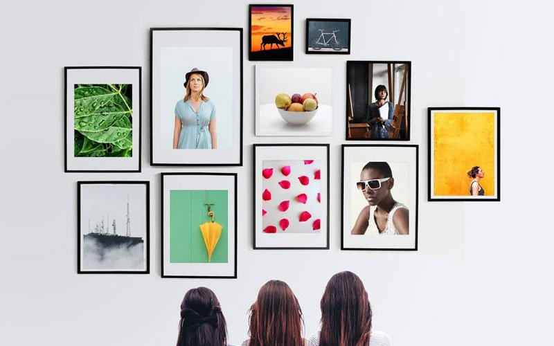 Free-Picture-Frames-Wall-Mockup