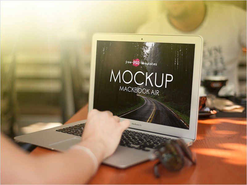 Free-MacBook-Air-Mock-up-in-PSD
