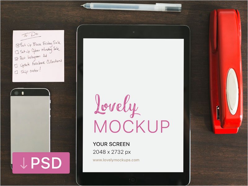 iPad-Mockup-And-A-To-Do-List-On-The-Table