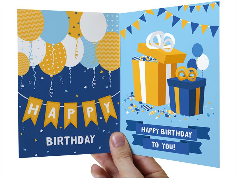 Free-Greeting-Card-Fold-Mockup