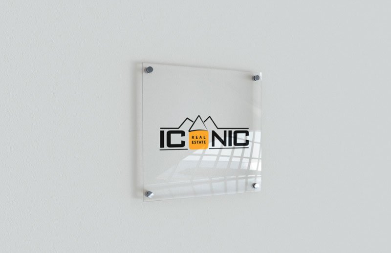 Iconic-Logo
